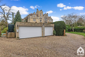 Photo 28- click for photo gallery